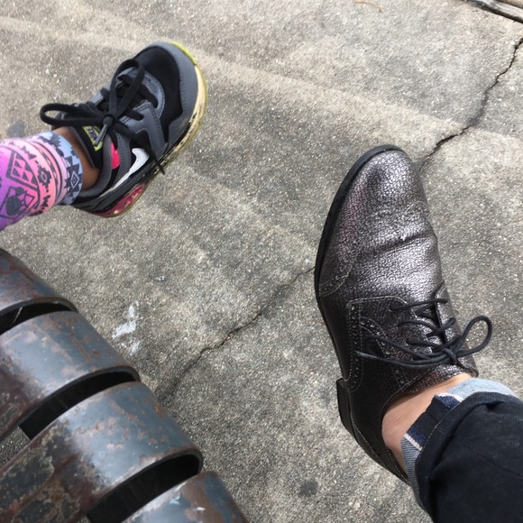 Meet your Posher, Elizabeth - Picture 1 of 1